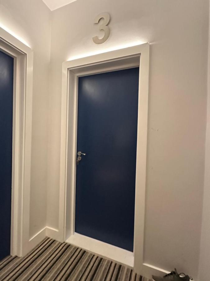 Cloud9 Guest House - By Coastline Retreats - Newly Renovated, Beautiful Ensuite Rooms Near Seafront In Town Centre, Netflix, Superfast Wifi, Communal Kitchen بورنماوث المظهر الخارجي الصورة